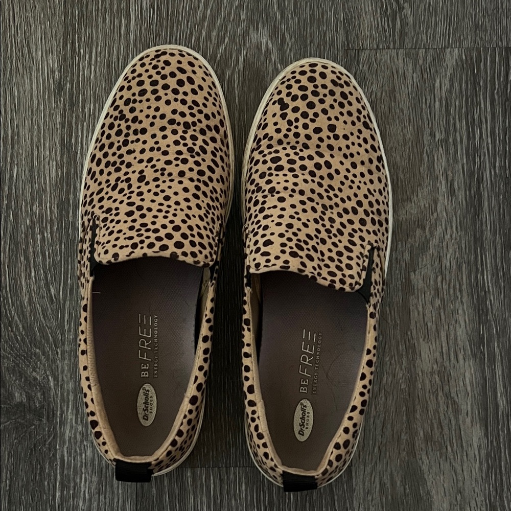 Dr. Scholl's Beige and Black Spotted Loafers